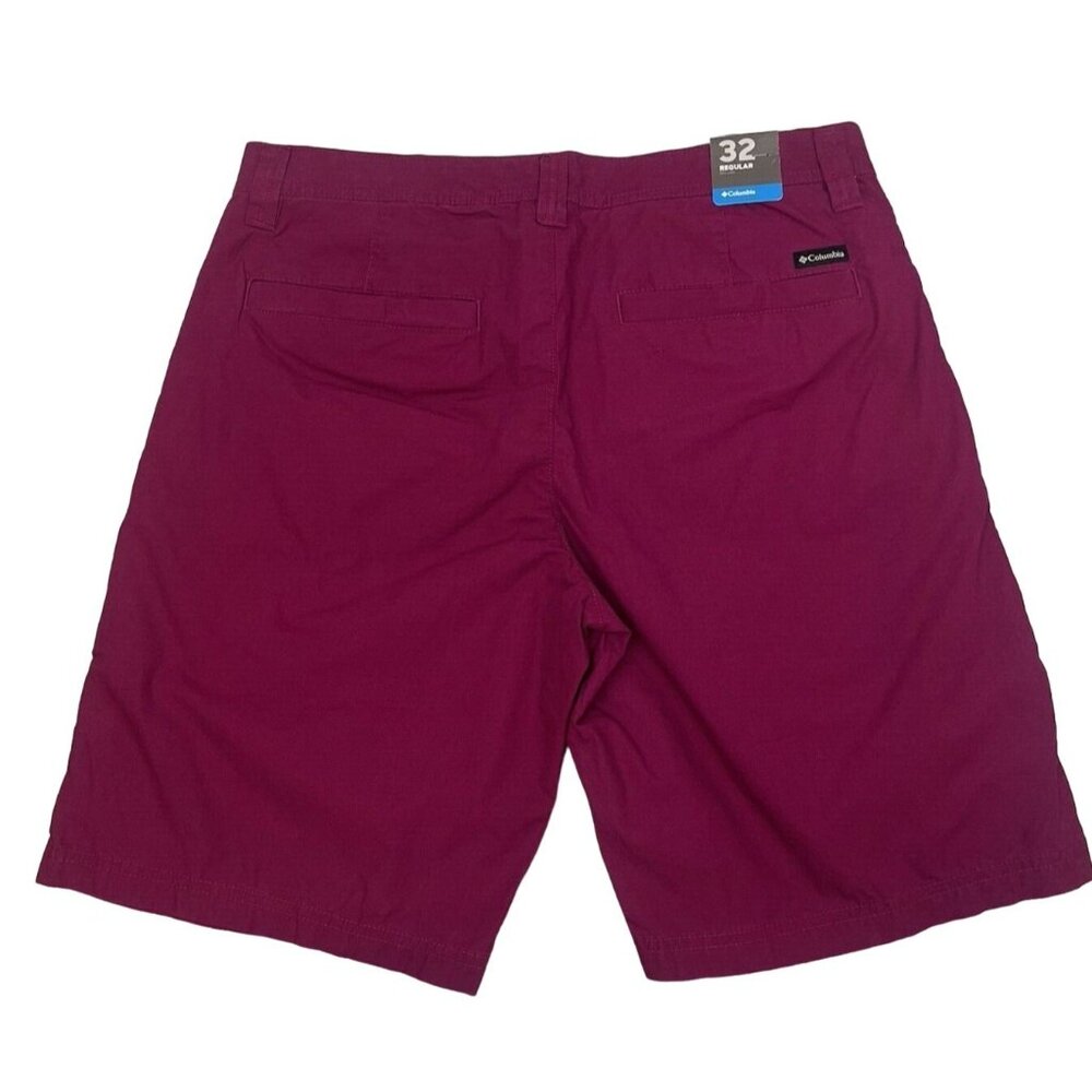 COLUMBIA Washed Out Shorts Men Size 32 Regular Magenta  100% Cotton 10"